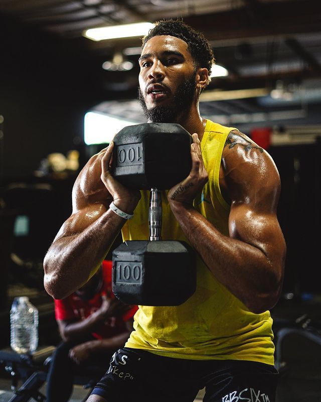 费耶诺德对阿贾克斯精彩纷呈的比赛-开云娱乐登录